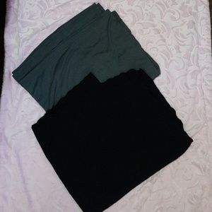 2 breastfeeding scarves